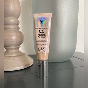 It CC Nude Glow